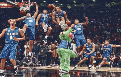 爱游戏网站-伊布刷新里程碑，雷霆季后赛力克76人，晋级概率飙升至62％