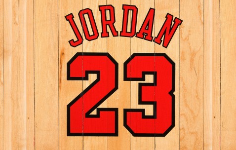 爱游戏-欧联杯季后赛对决在即！广州队演练定位球，北京首钢密集防守应对